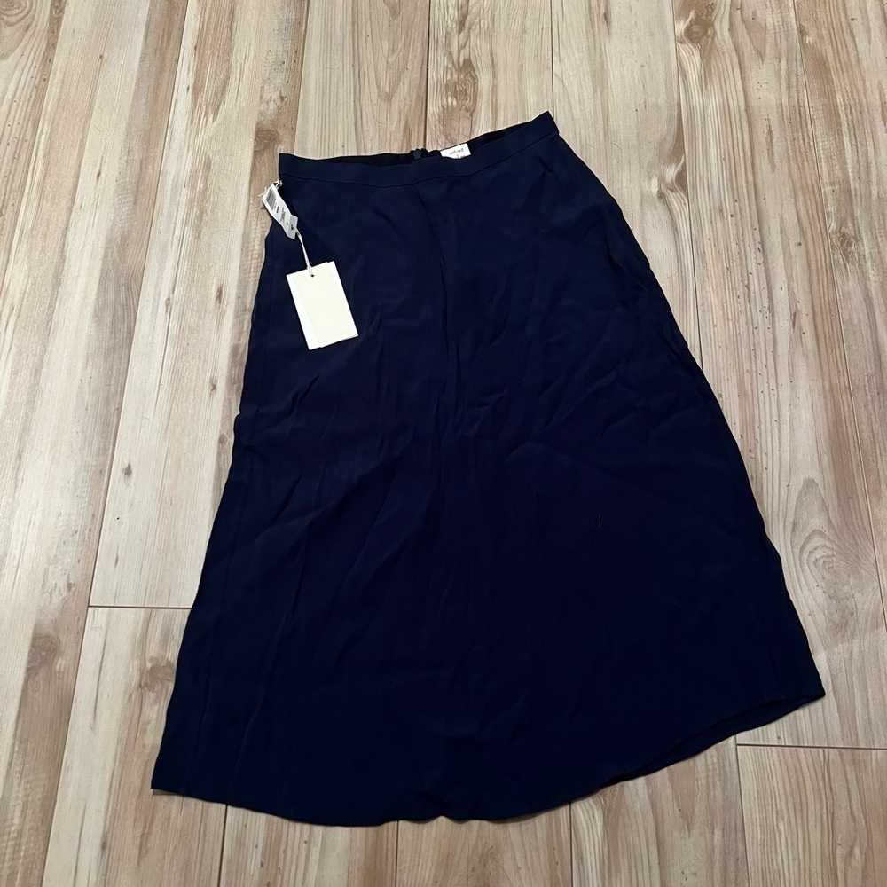 Aritzia Wilfred midi skirt
